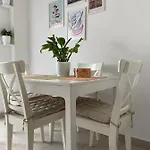 Carolina Apartment