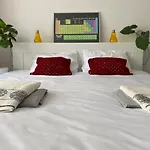 Carolina Apartment